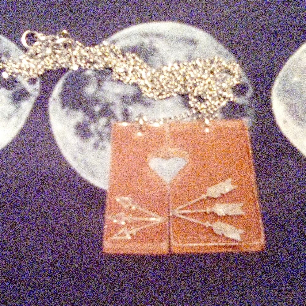 Best friends necklaces arrows